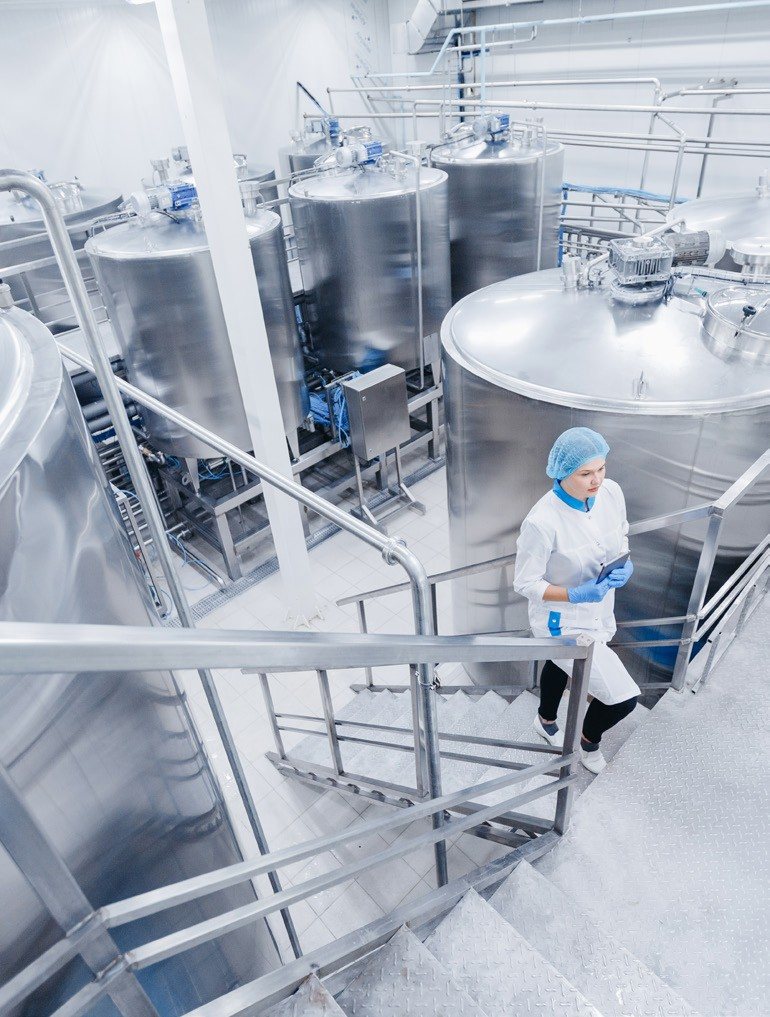 Perishable food production environment pictured in the Monnit guide